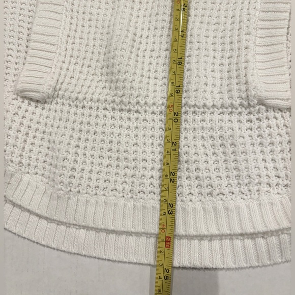 Vince Camuto Waffle Knit Lightweight Women's Cream Sweater Size Small - Picture 4 of 6